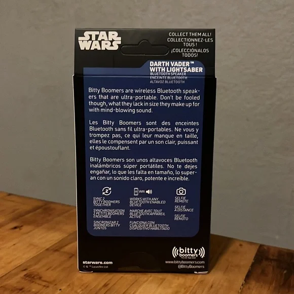 Bitty Boomers Darth Vader w/ Light Saber Portable Speaker - Picture 3 of 7
